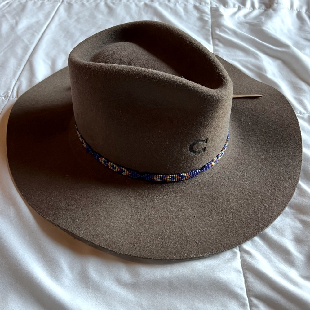 New Never worn Charlie 1 horse hat